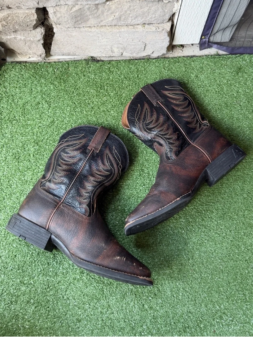 Ariat Amos Distressed Leather Size 6 Youth Kids Western Boots